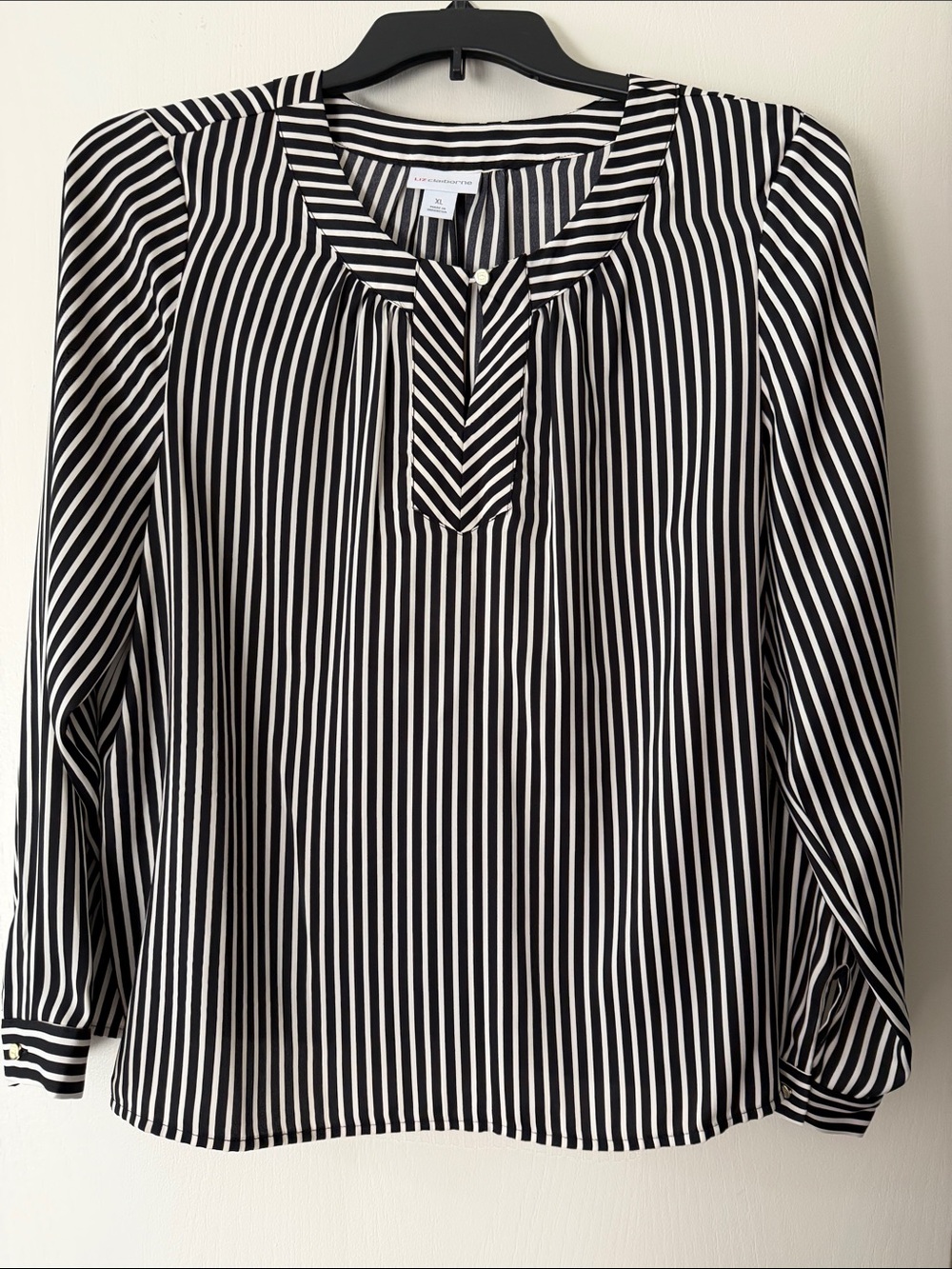 Liz Claiborne Black and White Striped V-Notch Blouse